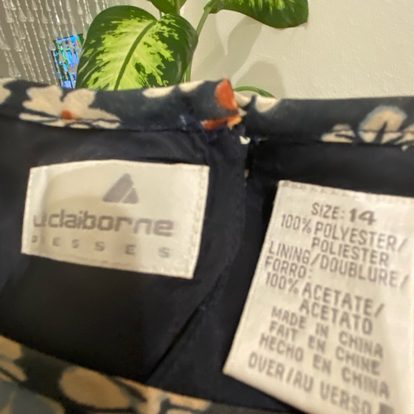 LIZ CLAIBORNE DRESS w/LINING - Picture 7 of 7